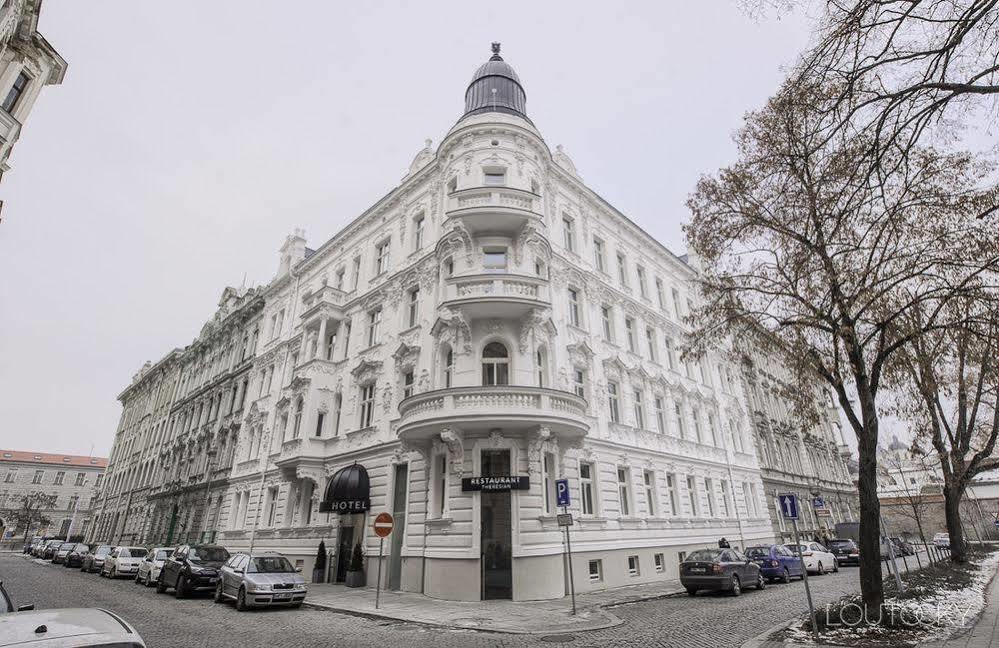 Theresian Hotel Olomouc Exteriör bild